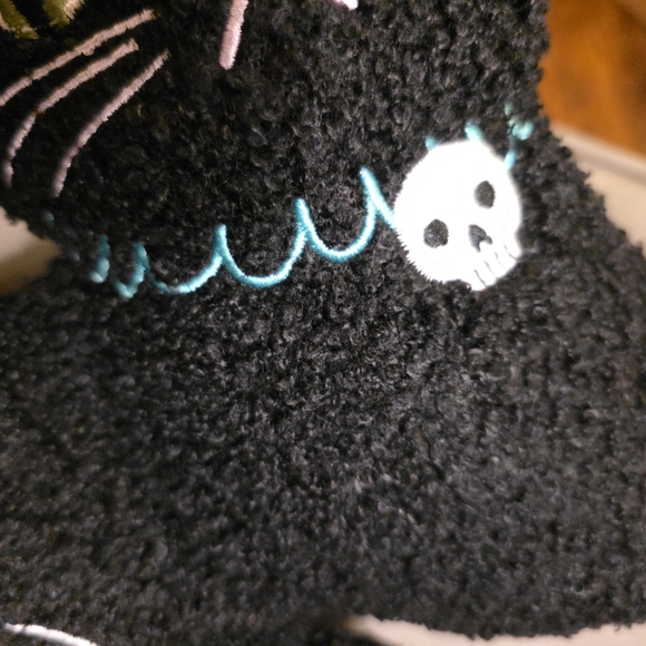 Hyde & EEK! Black Cat Throw Pillow Target Halloween 2025 - Picture 12 of 12